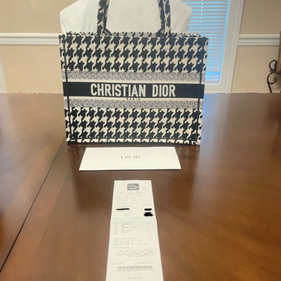 CHRISTIAN DIOR Canvas Macro Houndstooth Embroidered Medium Book Tote Black White - Picture 5 of 7